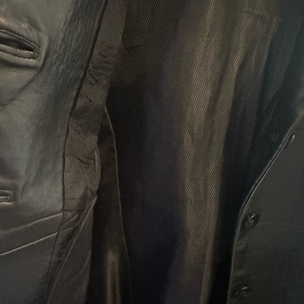 Leather jacket - Picture 12 of 14